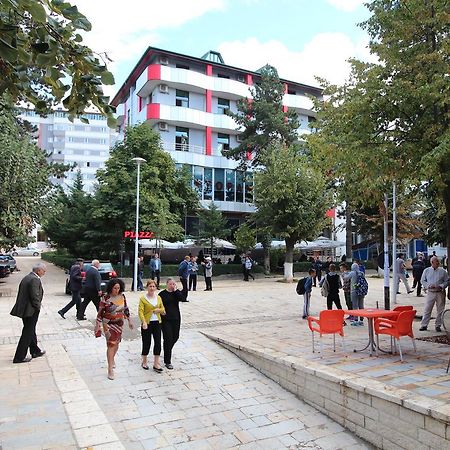 Hotel Piazza Peshkopi Eksteriør bilde