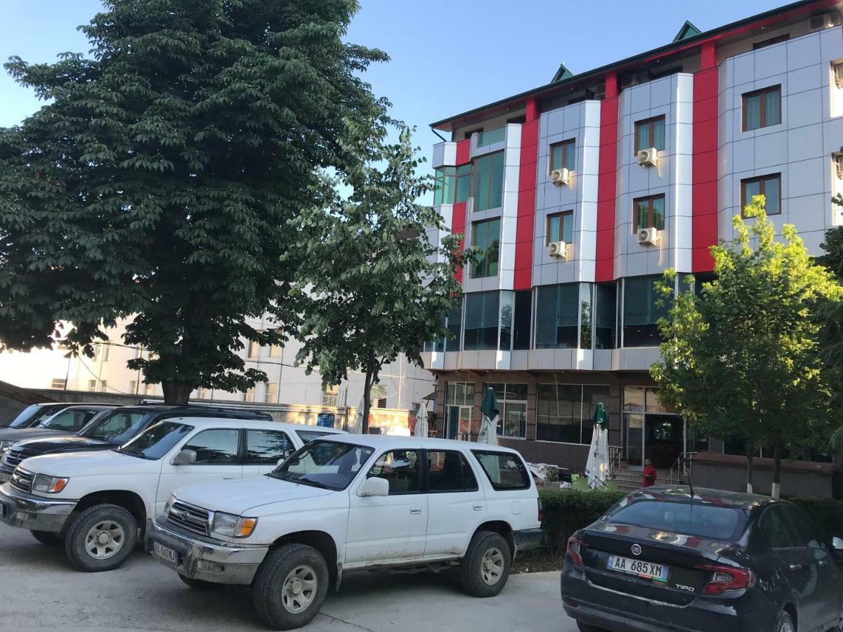 Hotel Piazza Peshkopi Eksteriør bilde